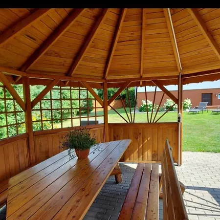 Mazurskie Zacisze - Sauna, Jacuzzi, Kominek Holiday home Trygort